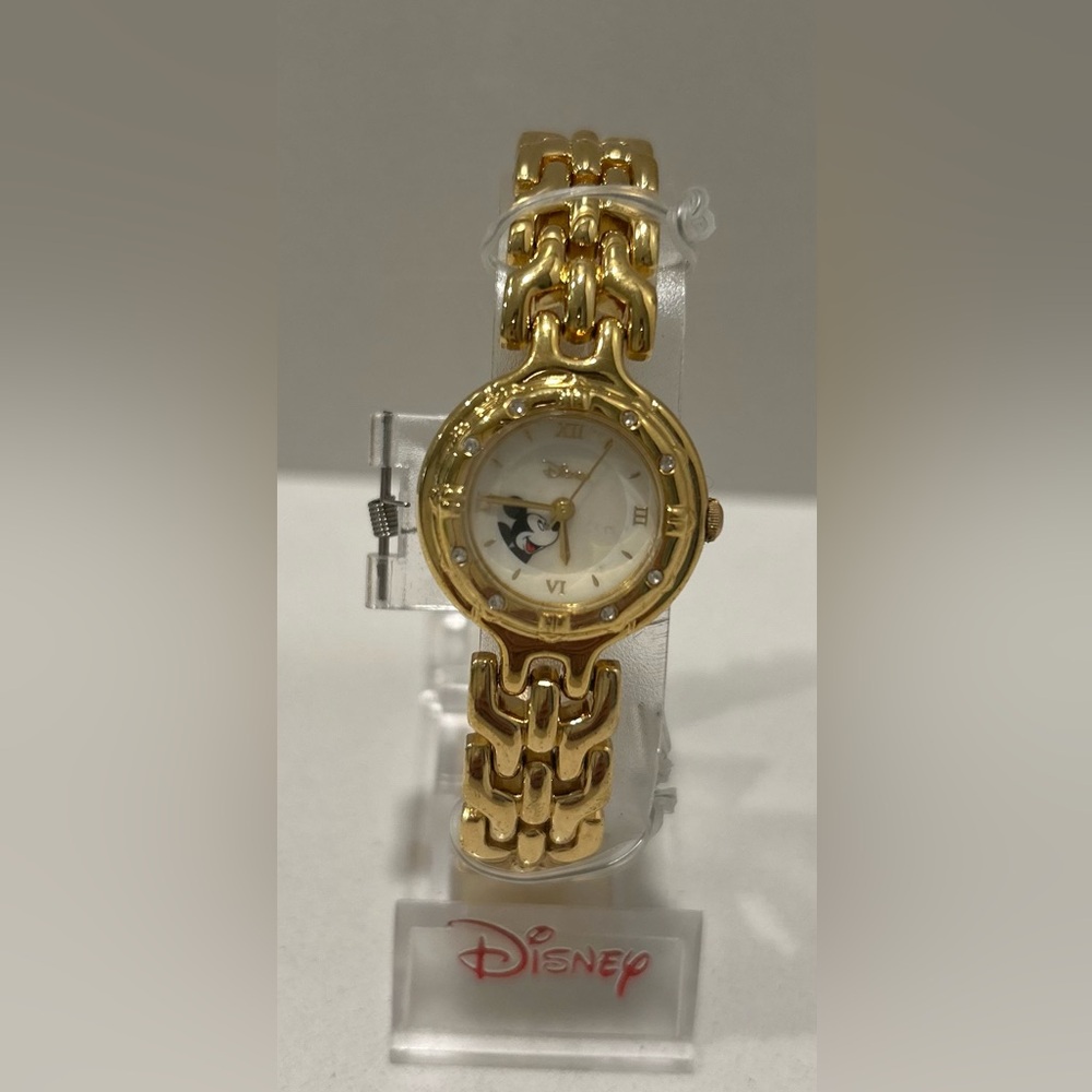 Vintage Disney Mickey‎ Mouse Watch with Original Packaging